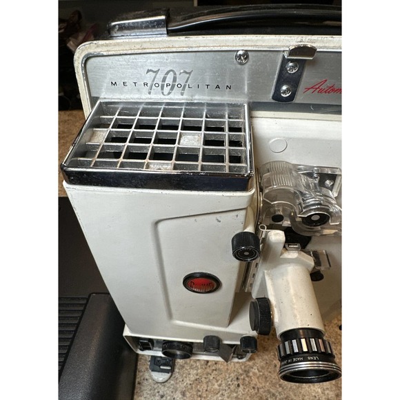 Amazing 1950s Dejur Metropolitan 707 8mm Projector Works Great! Metal Case. - Picture 2 of 12